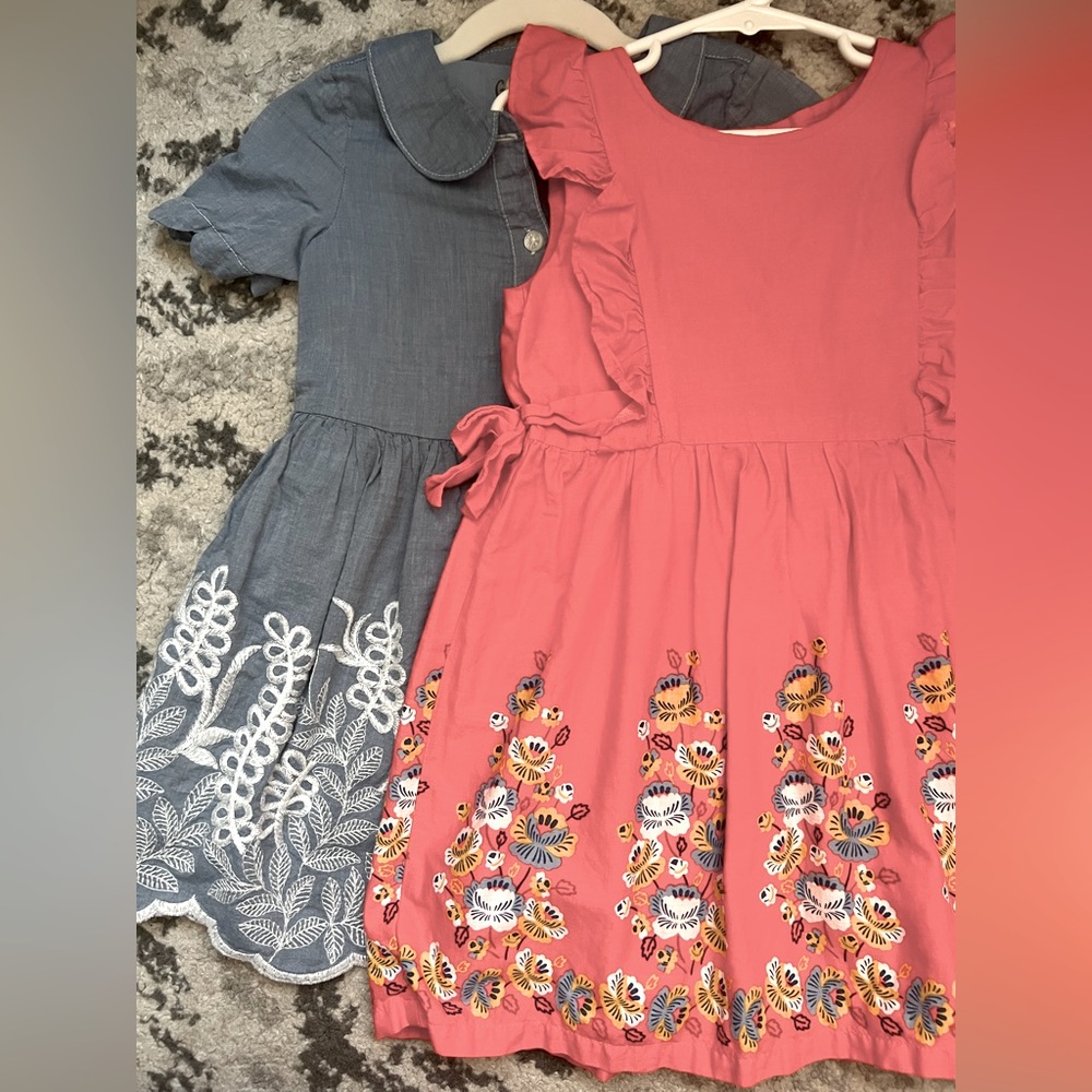 2 Osh kosh kids dress size 4t